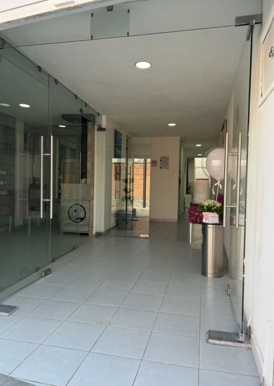 Entrada al Centro Oncológico
